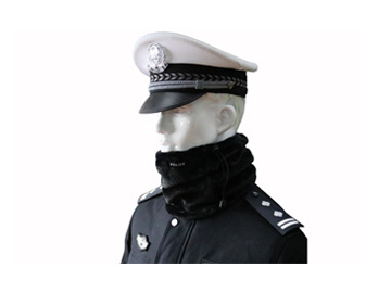 交警抓绒围脖